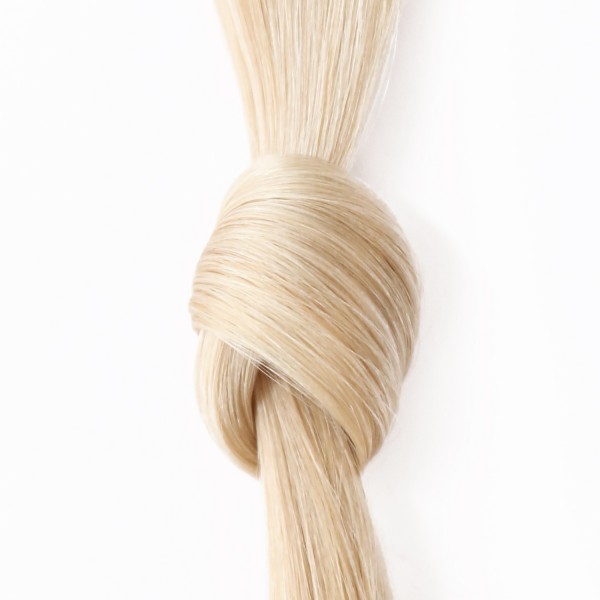 she by SO.CAP. Weft #59 straight (very light blonde ash)